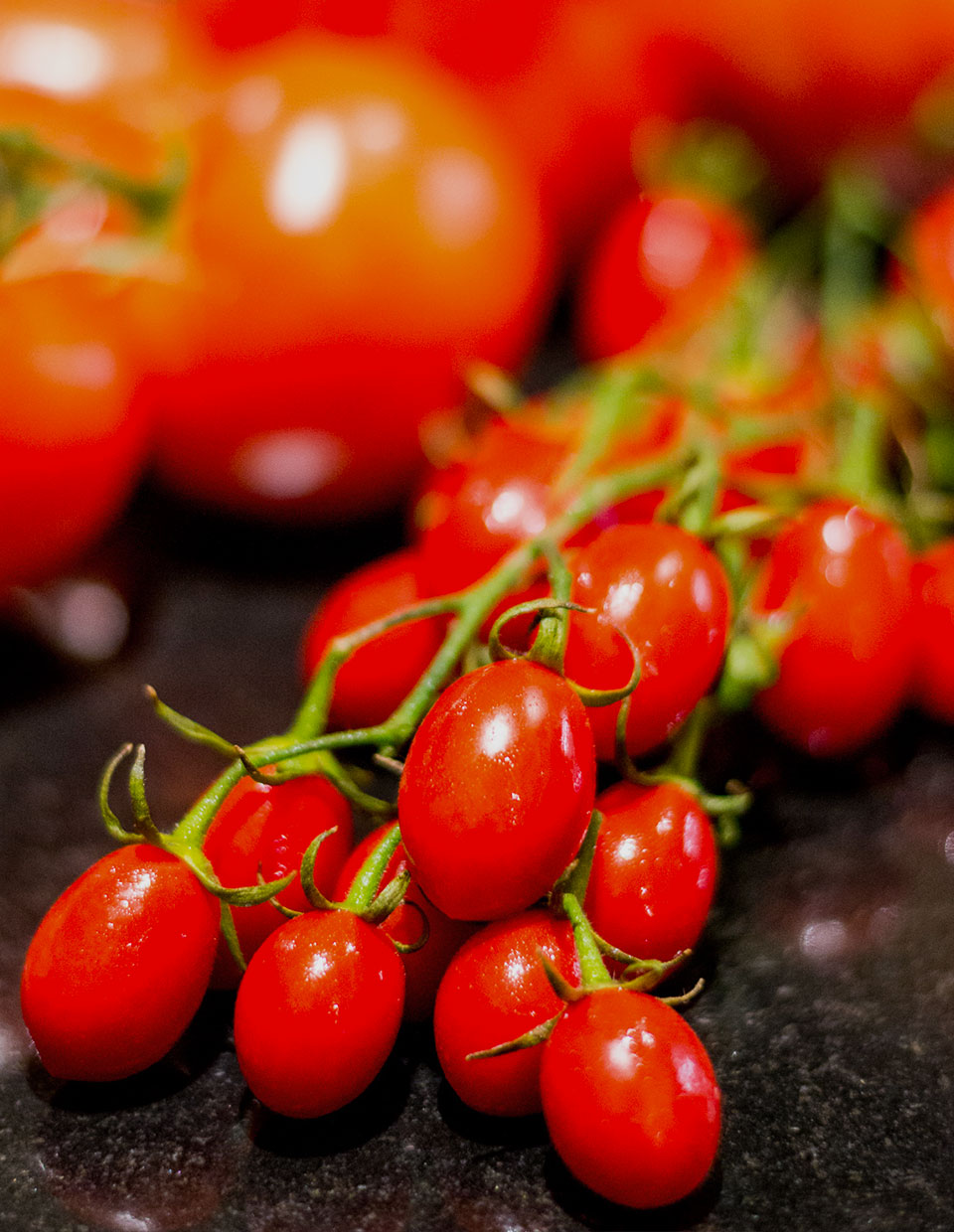 La cucina di Antonino Cannavacciuolo: il pomodoro La cucina di Antonino Cannavacciuolo: il pomodoro