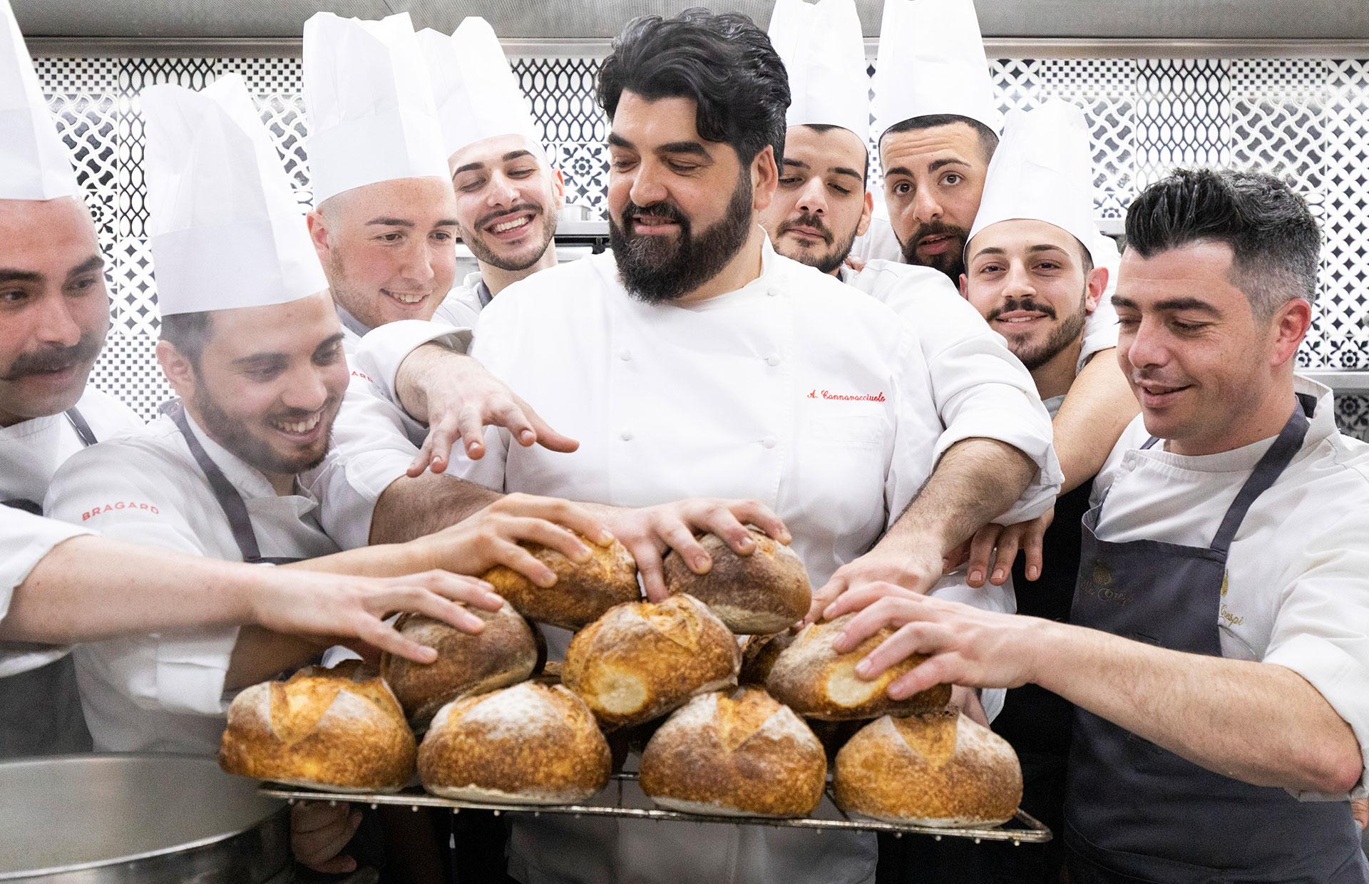 Chef Antonino Cannavacciuolo, il sito ufficiale. Benvenuti!